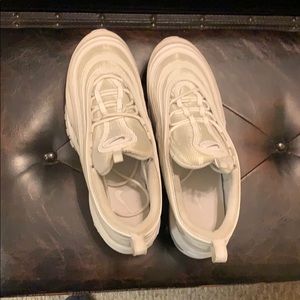 White AirMax 97